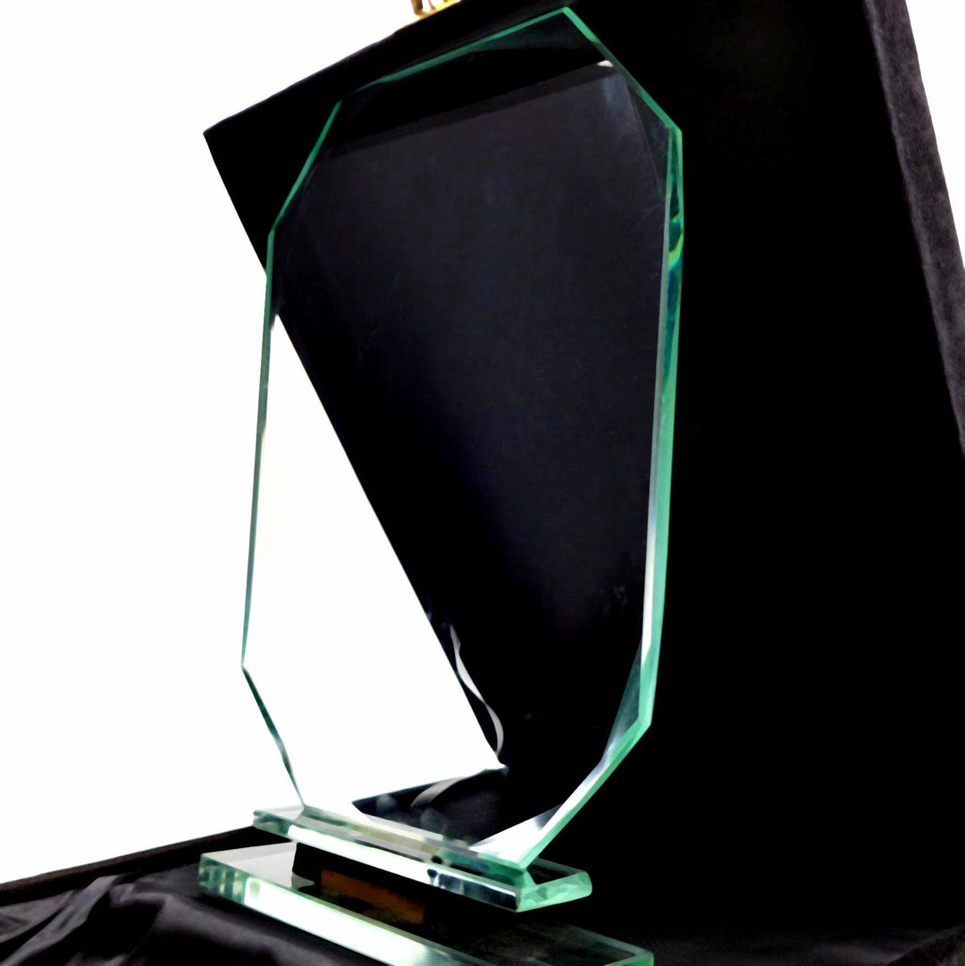 Personalised Crystal Shield - rectangular octagon shape – Instagift-eg.com